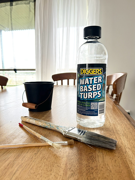 Painting project cleanup with DIGGERS™ Water Based Turps Diggers Australia