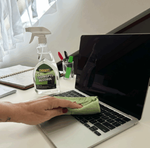 Keeping phone & laptop screens Clean and Germ-Free using DIGGERS Isopropyl Alcohol